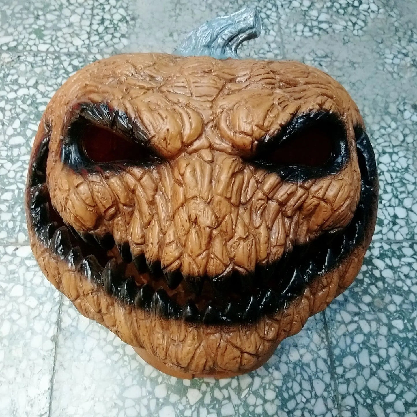 Weird Pumpkin Lantern — Quirky PVC Pumpkin Décor (30×34×25 cm)