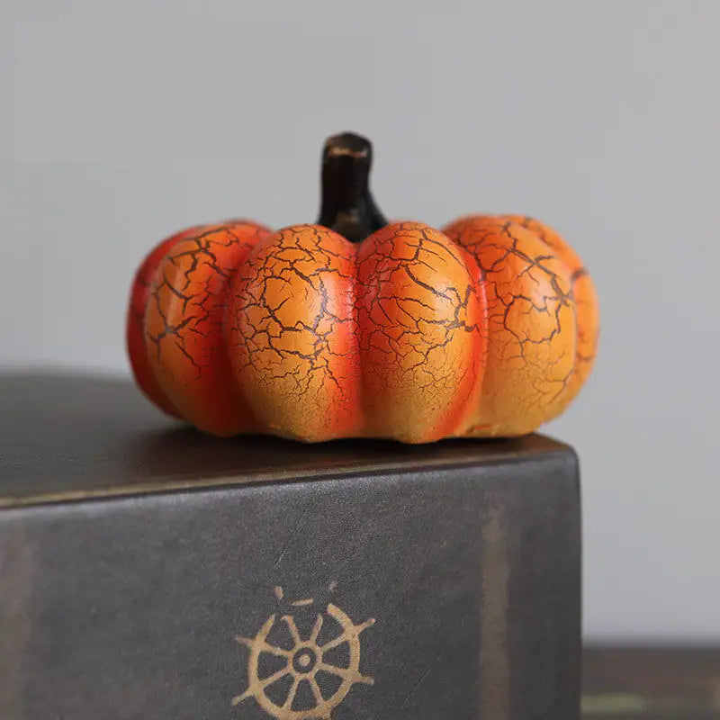 LED Pumpkin Lantern – Luminous Resin Halloween Candle Lamp